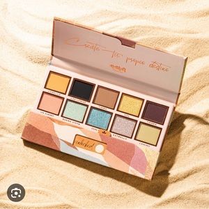 Destino Eyeshadow Palette